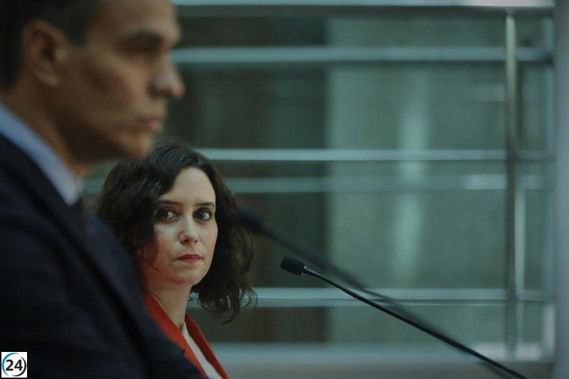 Sánchez critica a Ayuso por destinar el 55% de los fondos gubernamentales a beneficios fiscales para empresas vinculadas a su pareja.