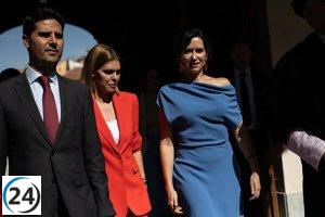 Ayuso defiende las aulas frente a la cancelación y el sectarismo, rechazando su uso como campo de batalla ideológica.