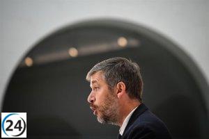 La Comunidad advierte sobre la corrupción estatal y percibe al círculo de Sánchez como acorralado.