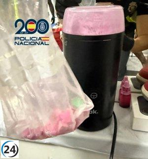 Desmantelan red de narcotráfico que usaba autos italianos para la distribución.