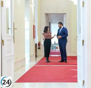 PP de Madrid se opone a utilizar los parlamentos para evaluar las declaraciones del Rey sobre Gaza.