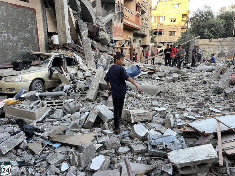 Almeida niega el 'genocidio' y Vox se opone a calificarlo de 'masacre' en el debate sobre Gaza.