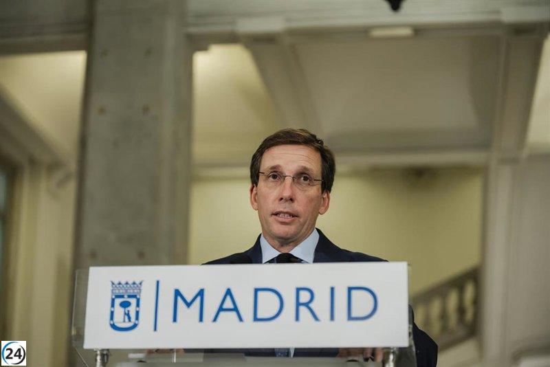 Almeida defiende al Rey: 