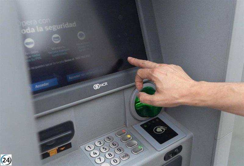 Cajeros automáticos llegarán a todos los pueblos de Madrid en 2026.