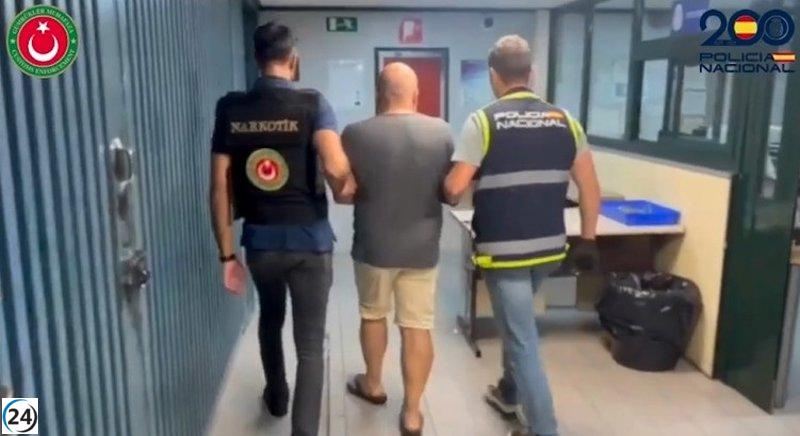 Desarticulada en Madrid una red que intentaba introducir cocaína por vía marítima.