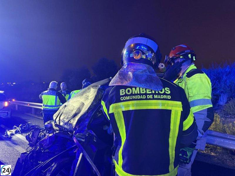 Mujer de 24 años sufre lesiones graves en un accidente de tráfico en Fuenlabrada.