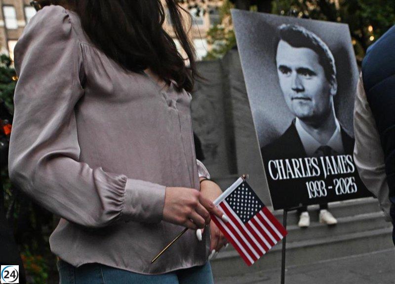 Vox llevará al Pleno de Cibeles una moción para condenar el asesinato de Charlie Kirk y honrar su memoria con el nombramiento de un espacio público.