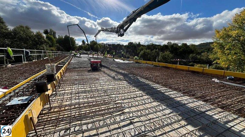 La M-300 reanudará su circulación en Alcalá de Henares este jueves tras la intervención en el Puente de Zulema.