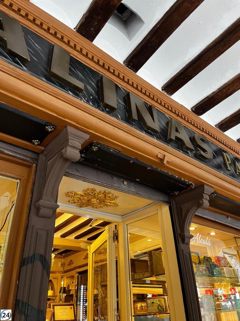 Descubriendo las mirillas medievales en la histórica vía de Alcalá de Henares.