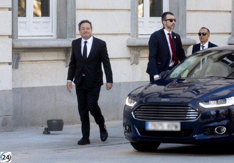 Ayuso exige al fiscal general aclaraciones pendientes y defiende la autonomía judicial.