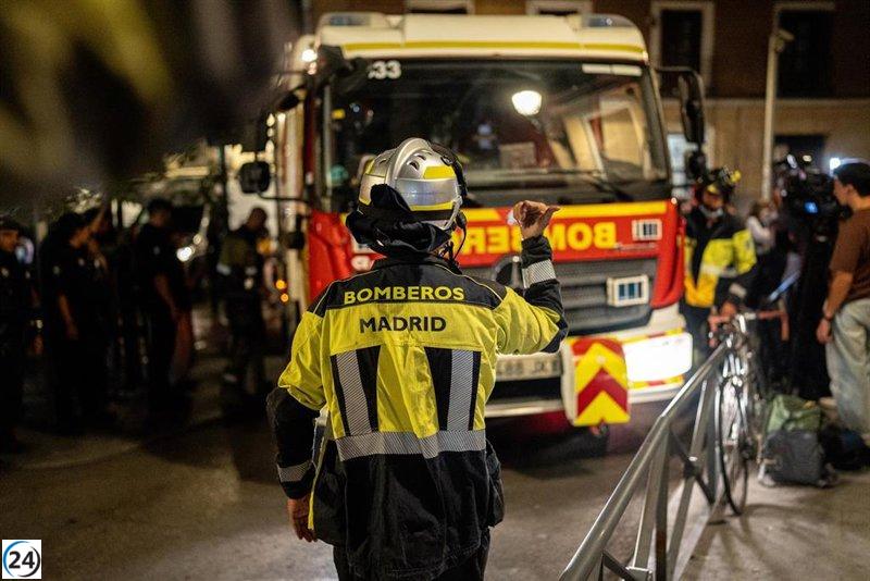 Incendio en Chueca: Cuatro heridos leves tras ser sofocado en una vivienda.