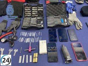 Detenidos en Madrid y Toledo cinco miembros de grupo itinerante por robo en joyería.