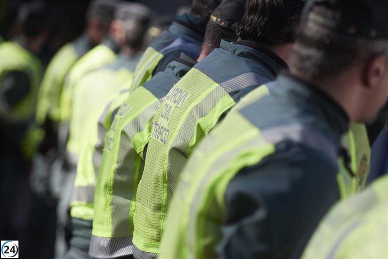 Cinco detenidos tras el desalojo de okupas en edificio de lujo en Majadahonda.