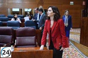 Ayuso se rodea de su 