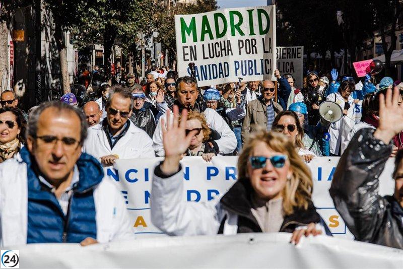 Médicos no estables anuncian huelga en hospitales de Madrid los martes y jueves a partir del 4 de mayo.