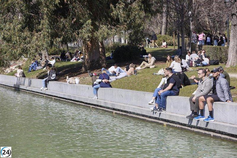 Maestre culpa a Almeida de falta de preparación ante olas de calor en Madrid.