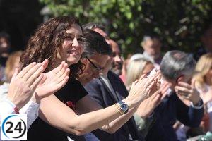 Ayuso percibe un gobierno interferido por sus aliados y opina que Sánchez perjudica a su partido.