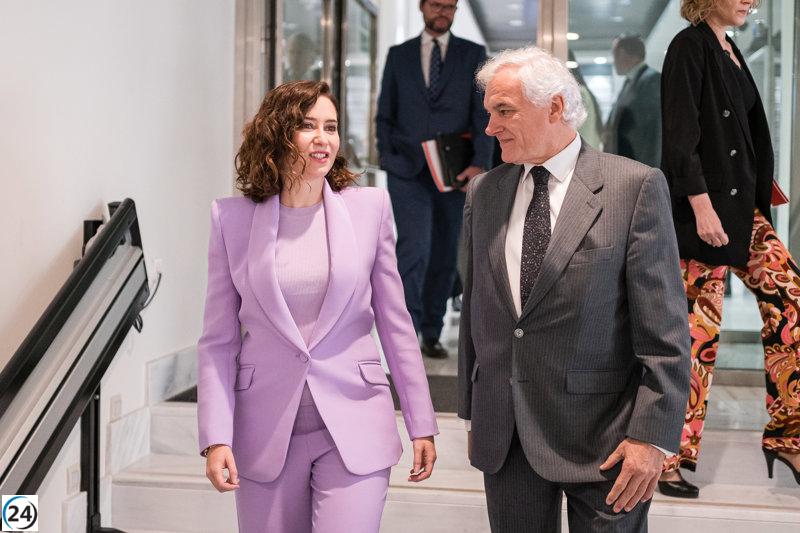 Ayuso promueve nueva ley para fomentar construcción de vivienda.