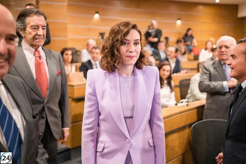 Ayuso sugiere que Sánchez no acude al Cervantes debido a Cadenas y su defensa de la libertad destrozada por amigos bolivarianos.