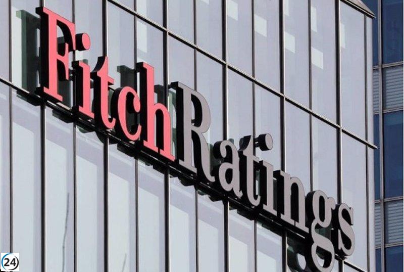 Fitch eleva rating de la Comunidad por segunda vez en dos años por control de deuda y déficit reducido.