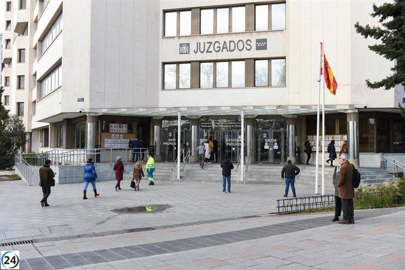 Camarero absuelto al no ser claras las grabaciones que le acusaban de robo.