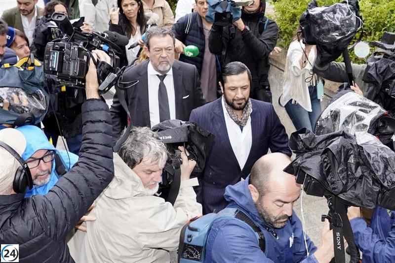Rafael Amargo denuncia irregularidades en su caso y hallazgos inesperados en su vivienda.