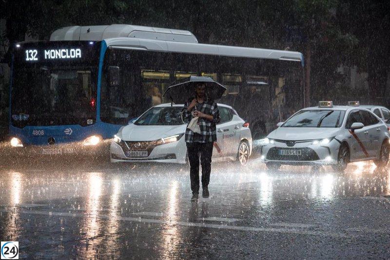 Alerta roja por lluvias y tormentas en la Comunidad, según la Aemet