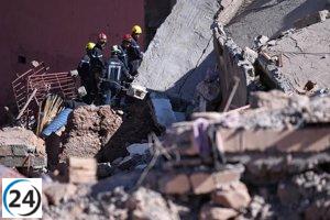 Organización de Rescate ERICAM utiliza perros para buscar sobrevivientes en áreas afectadas por terremoto en Marruecos.