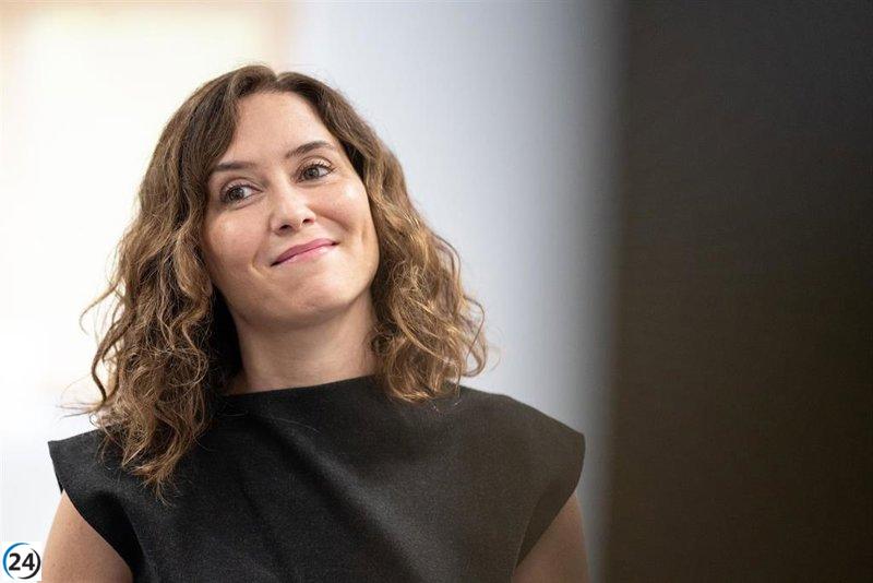 Ayuso denuncia el uso del español para crear barreras y confrontarlo con las lenguas regionales.