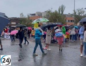 Ayuntamiento reconsidera parcelas propuestas por vecinos de Montecarmelo para el cantón tras examen previo.