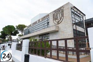 Jueza interroga nuevamente a profesor acusado de grabar alumnas tras surgir nuevo caso de hace una década