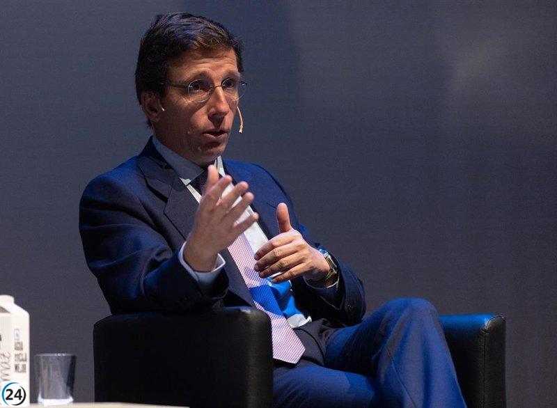 Almeida exige transparencia al Gobierno ante la llegada de inmigrantes para salvaguardar la seguridad y la armonía