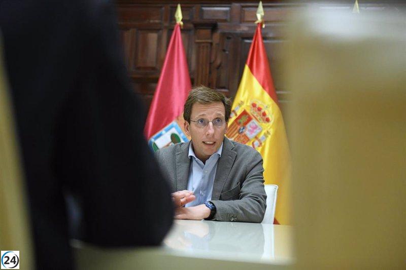 Almeida lamenta la sumisión de Sánchez al independentismo para obtener la presidencia.