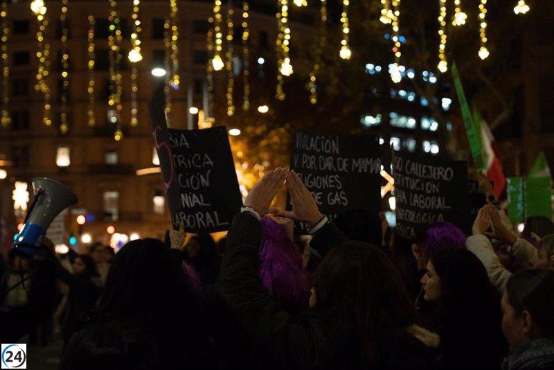 Manifestación contra la violencia machista convocada por el Foro de Madrid 25N aboga por la 