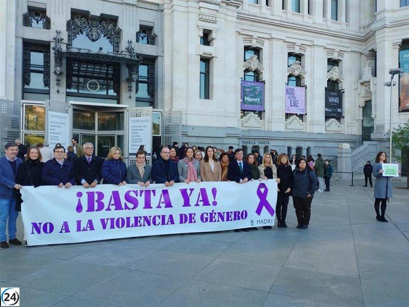 Partidos políticos de izquierda y derecha se unen para repudiar exclusión del evento del 25N y acusan al alcalde Almeida de comportamiento autoritario