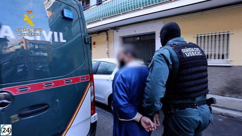 Imán en Madrid arrestado por adoctrinar a menores en árabe para DAESH