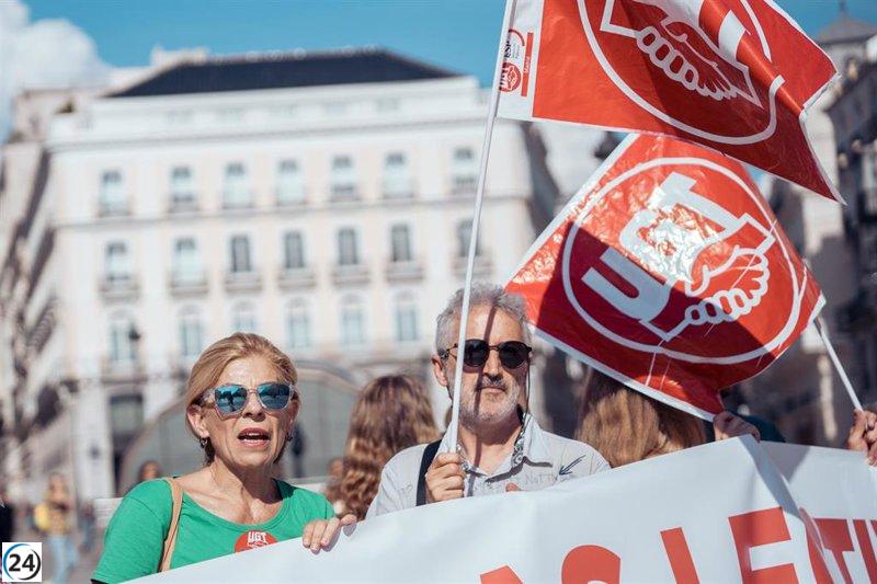 Sindicatos exigen reducción horaria en manifestación en Madrid